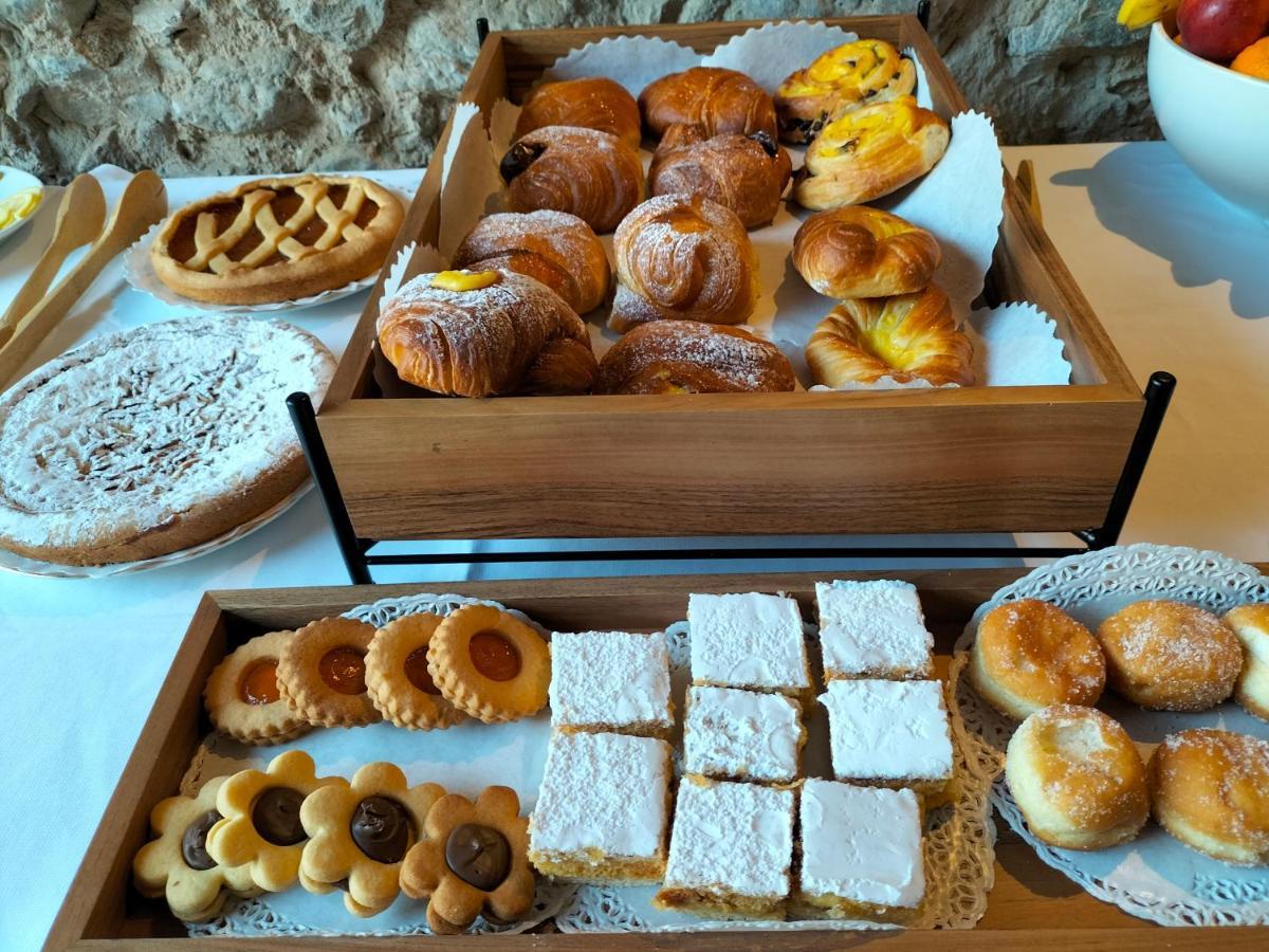 Frühstückspension Badia Giulia Prestigious Historical B&b, - Adults Only - No Pets Camaiore