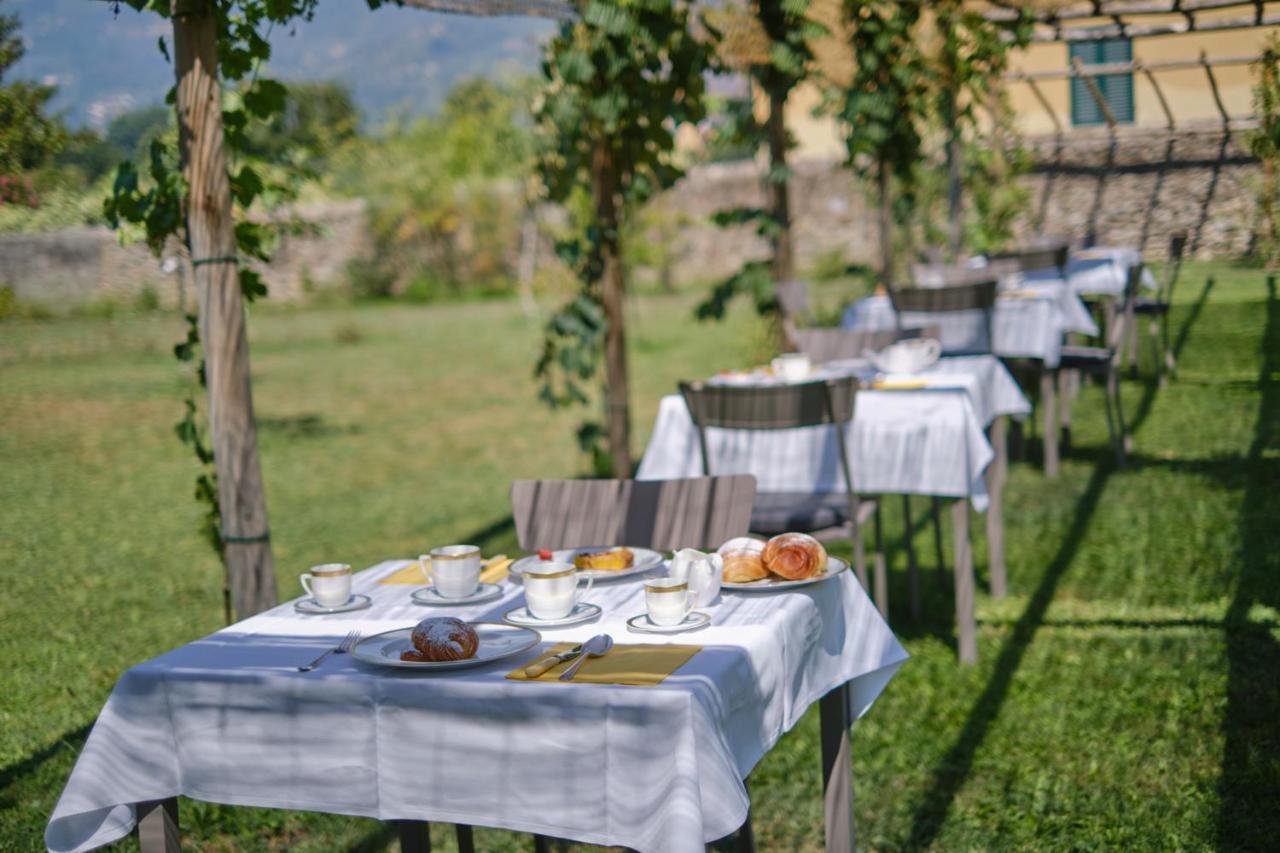 Badia Giulia Prestigious Historical B&b, - Adults Only - No Pets Couette-café 3*